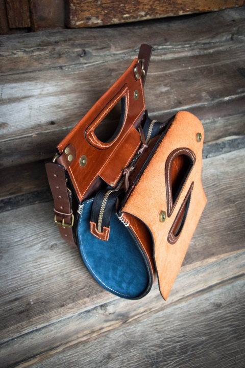 Handmade leather purse The tear color ginger and navy blue